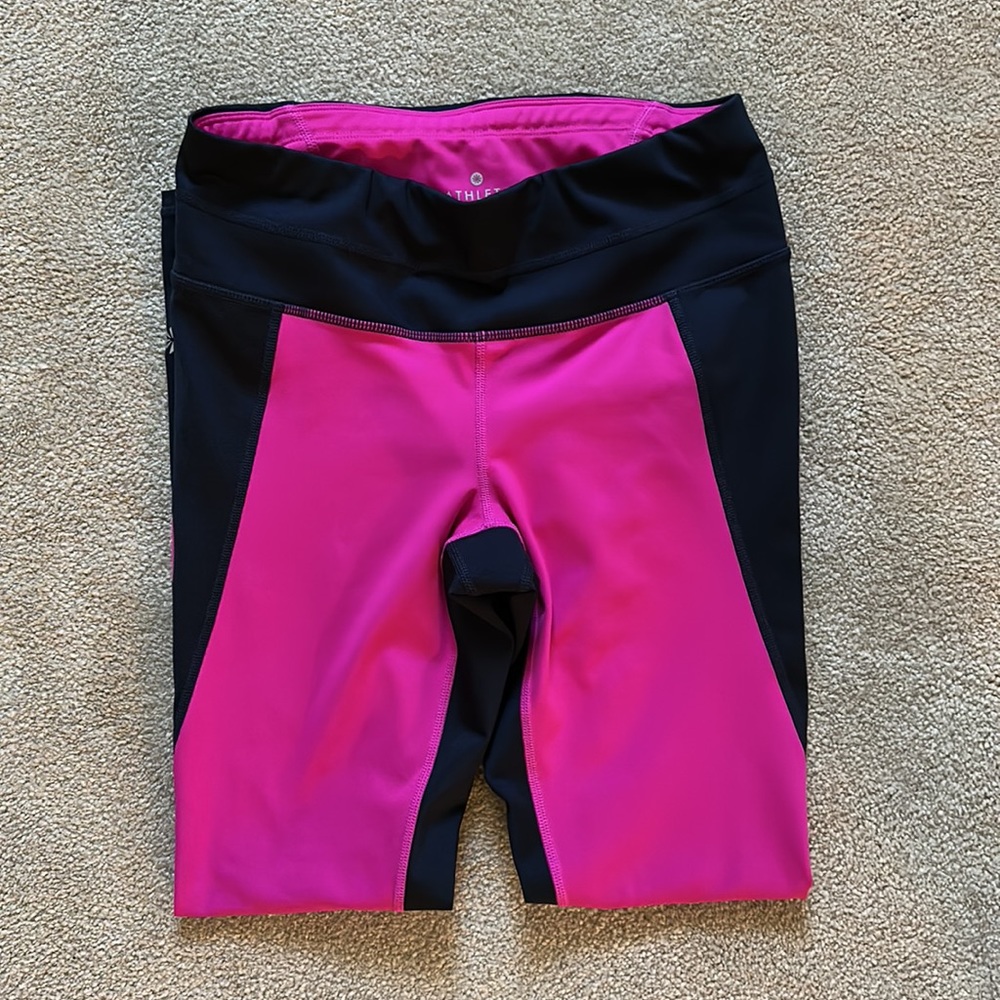 Athleta Sport Bra Sm - 7/8 Length Legging XS - Picture 5 of 7